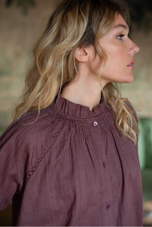 Daisy blouse plum