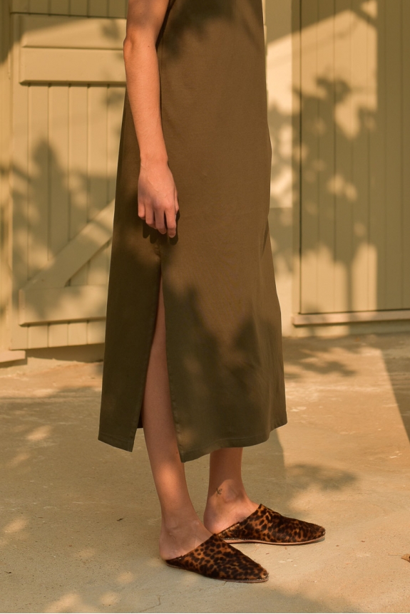 Constance dress olive